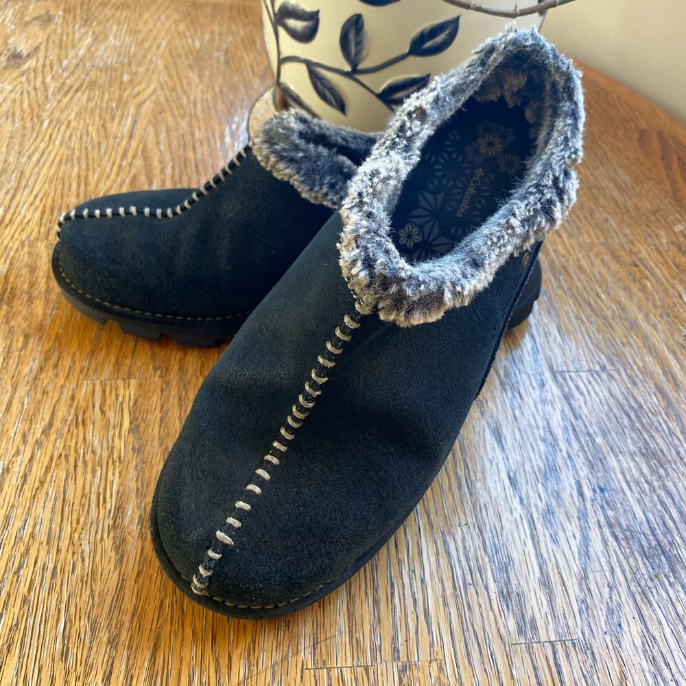 Columbia Cortina Mule Clogs Black Suede Sz 6.5